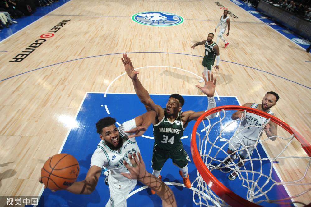 伟中的领导 伟中的领导