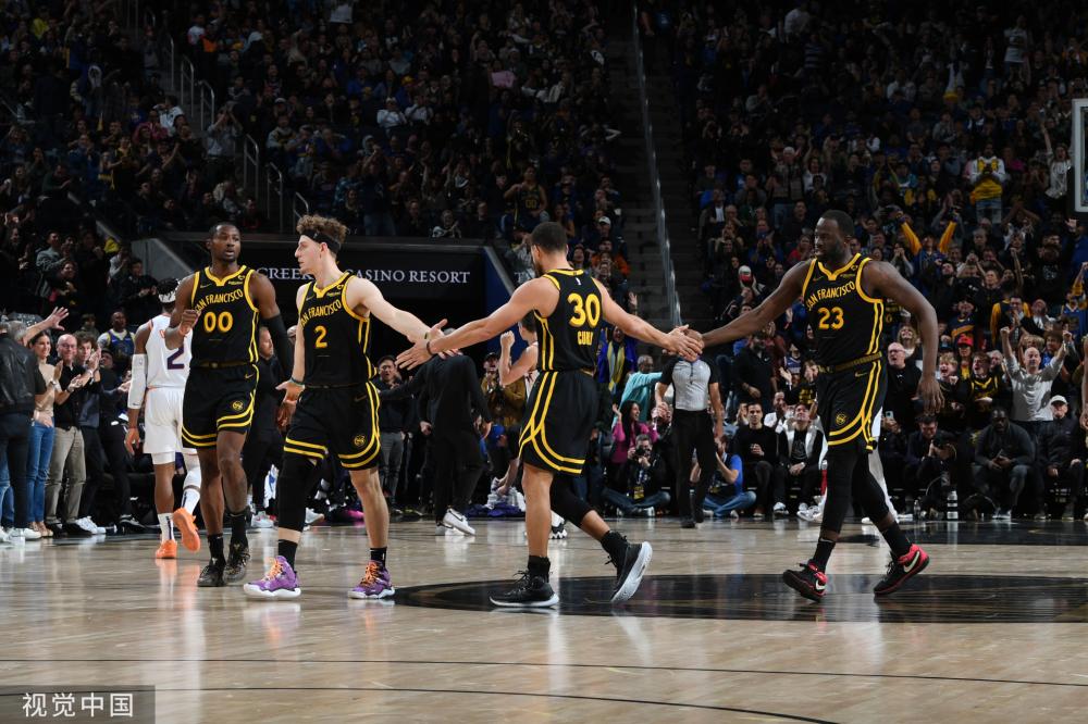 亚冬会的成 亚冬会的成