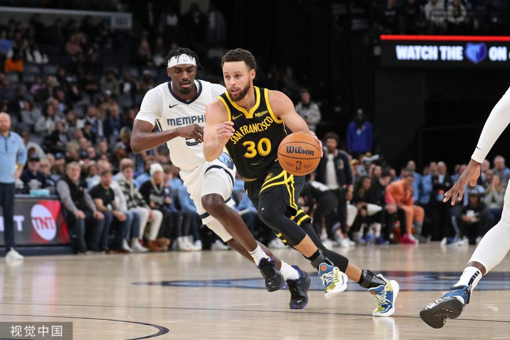 特写：布达拉宫“香布”换新迎藏历新年.